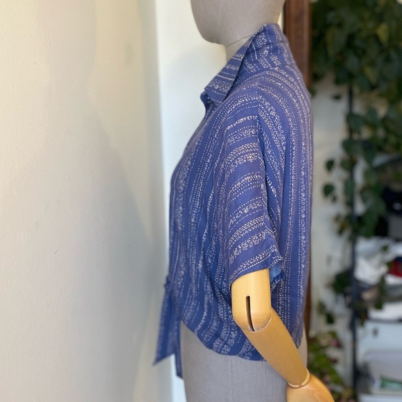 Sadie & Safe Button Down Crop Top - Size S - Picture 6 of 7